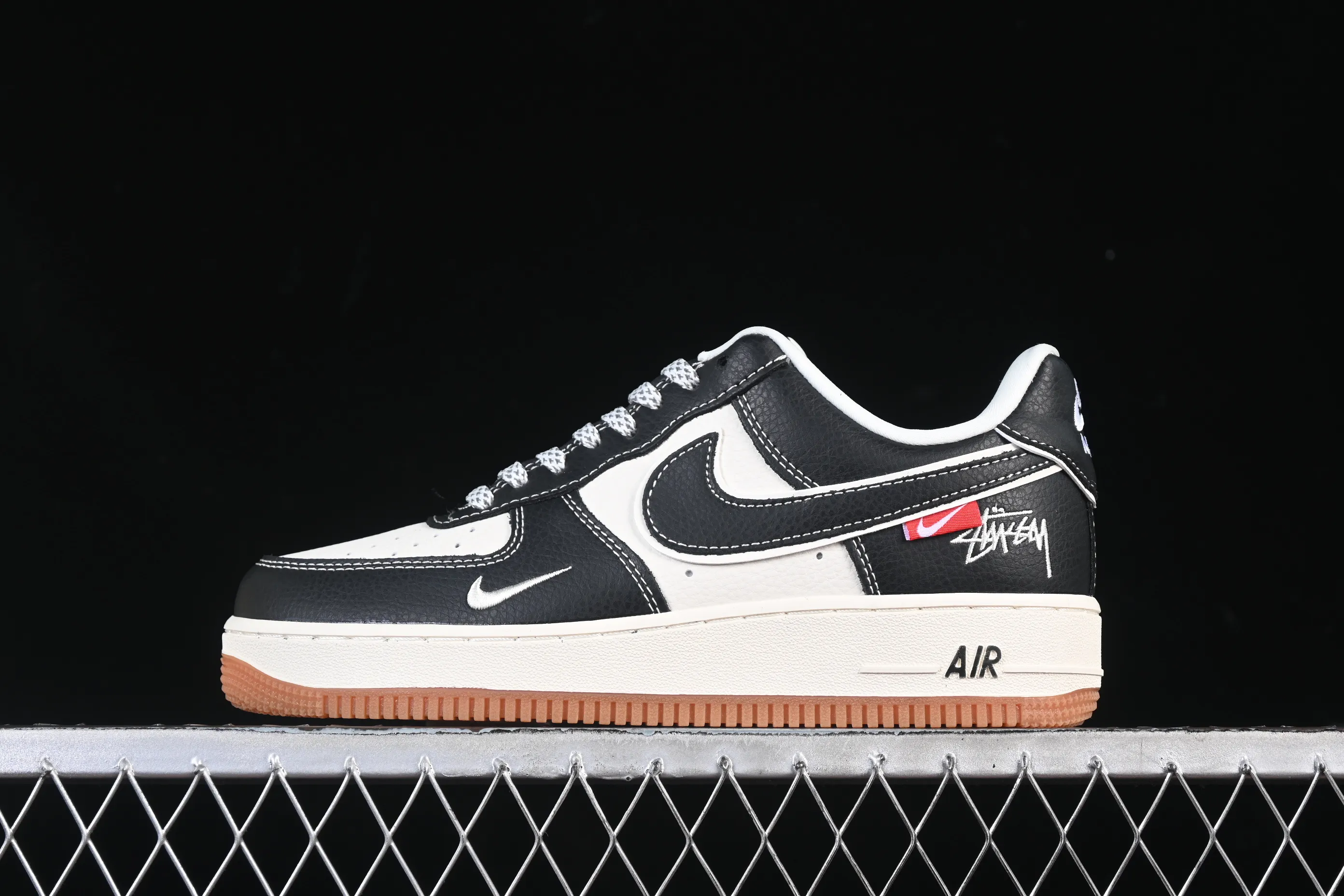 All categories Nk Air Force 1 Air Force series Nk Air Force 1 Low Air Force low-top Nike Air Force 1'07 Low Stusi co-branded beige rubber sole Air Force 1 low-top casual sneakers DD1982-323